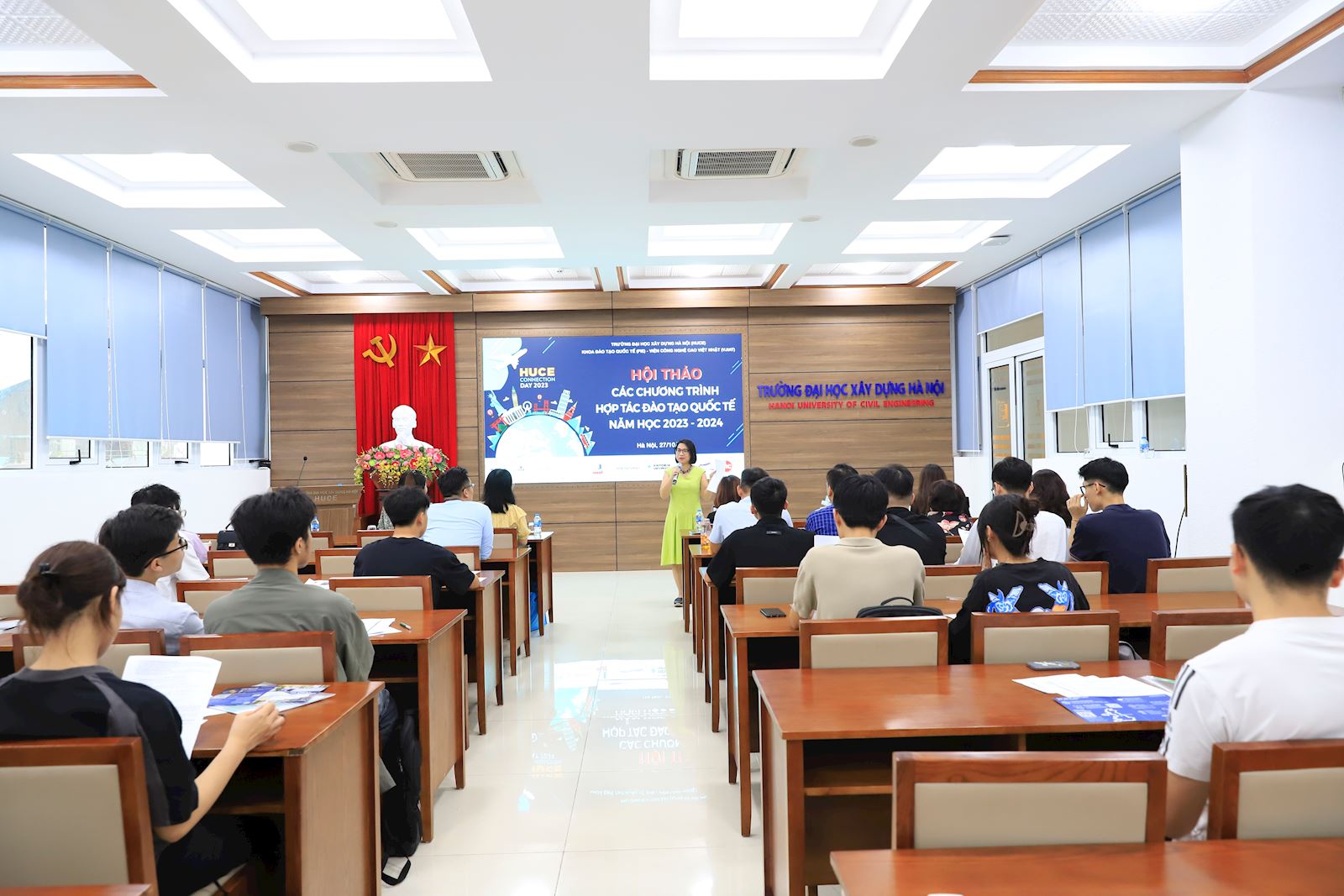 🌍🌐 STUDY ABROAD SEMINAR – HUCE CONNECTION DAY 2023 🌐🌍